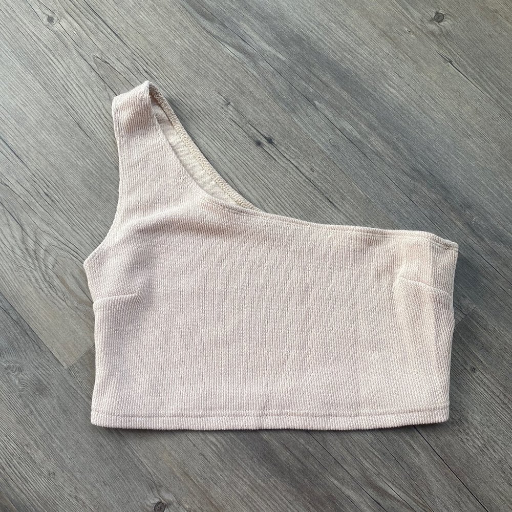 Ribbed One-Shoulder Crop Top